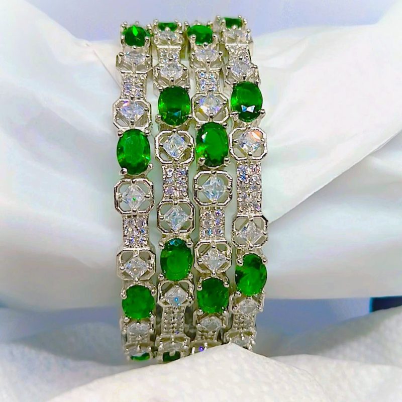 AD Silver Classic Emerald Green Bangless (4 Pc.) - Image 3