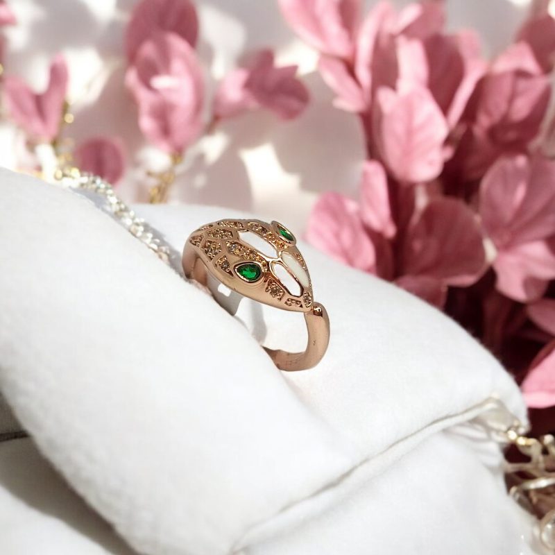 Fancy Golden Ring with Green Snake topping