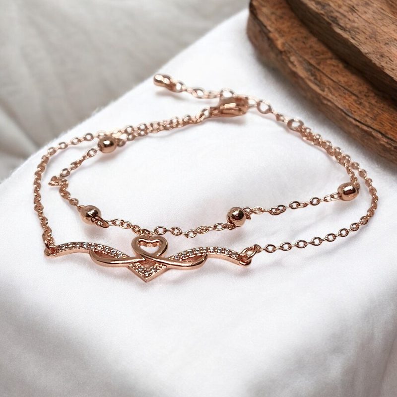 Fancy Rose Gold line Heart Bracelet - Image 2