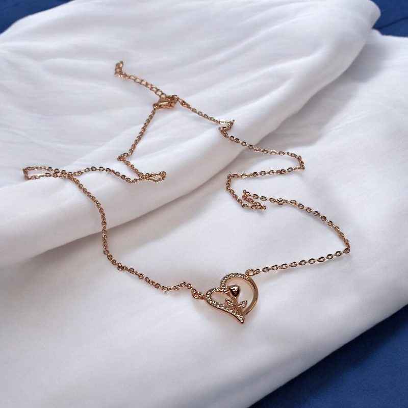 Fancy Rose Gold Heart shape Pendant - Image 4