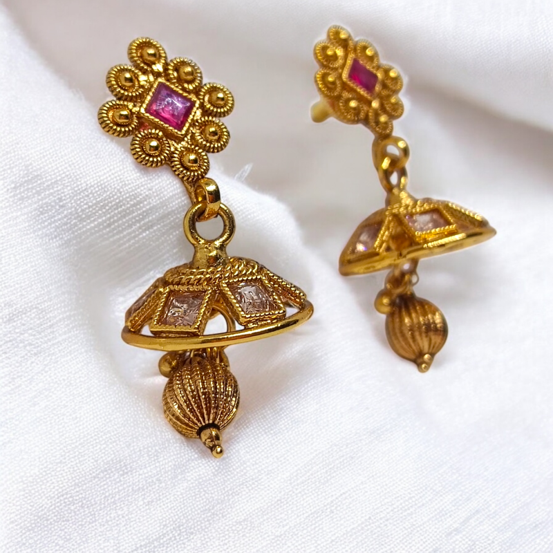 Golden Traditional Classic Minakari Set - Image 5