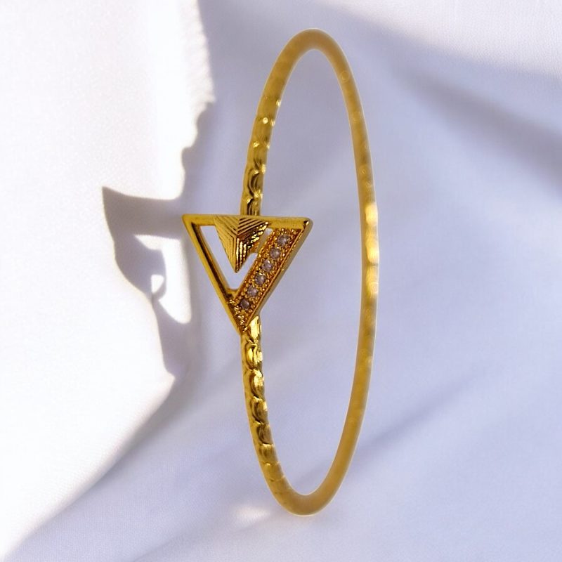 24K Gold Plated Triangular top Nova Bracelet